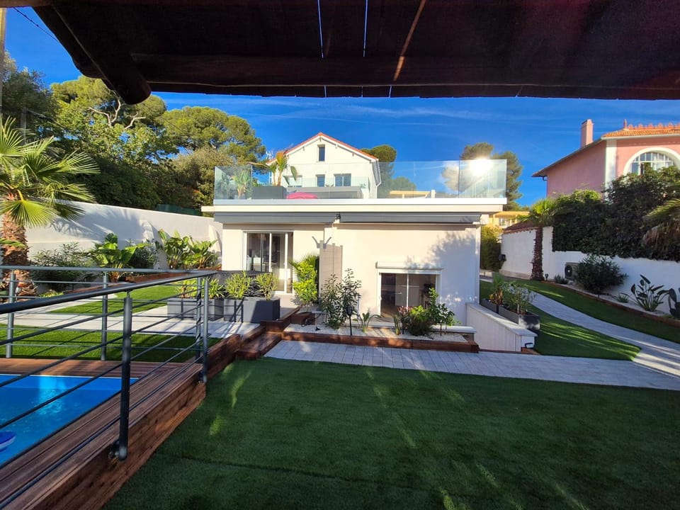 Villa Sanadream - location d'appartements Sanary - Portissol Apartment in Sanary-sur-Mer