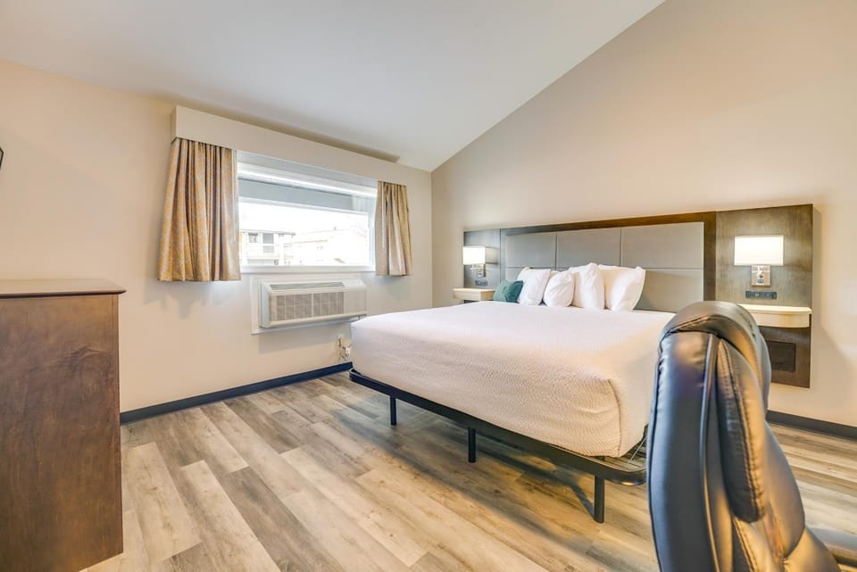 1 Mi to Riverfront: Walkable Port Huron Studio Apartment in Port Huron