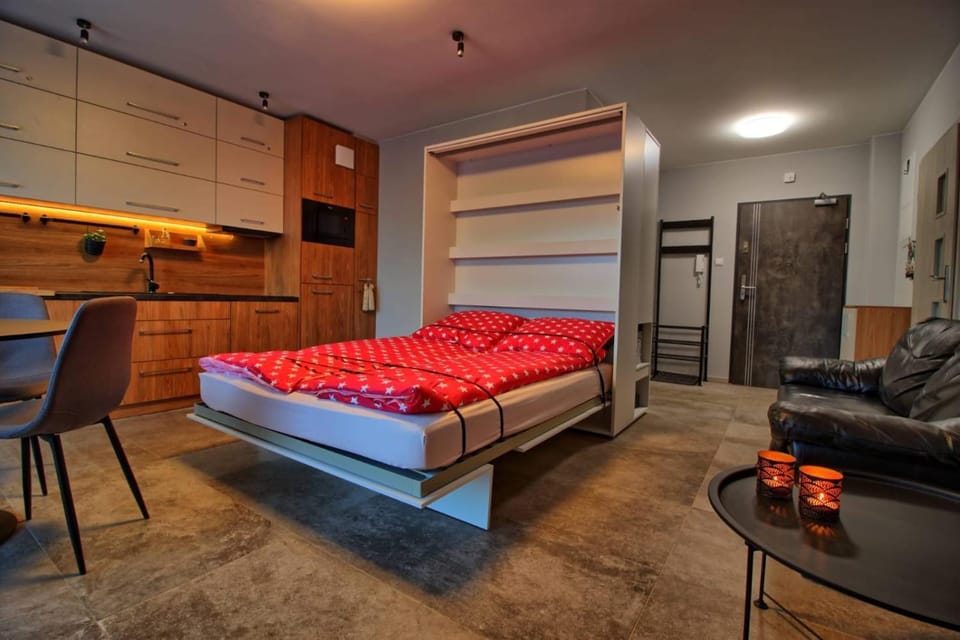 Apartament Nr 5 , tuż przy gondoli Apartment in Lower Silesian Voivodeship