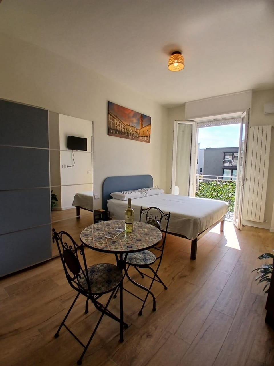 View (from property/room), Balcony/Terrace, Seating area, Dining area