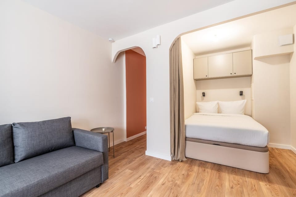 Studio Cozy Design - Batignolles Apartment in Paris