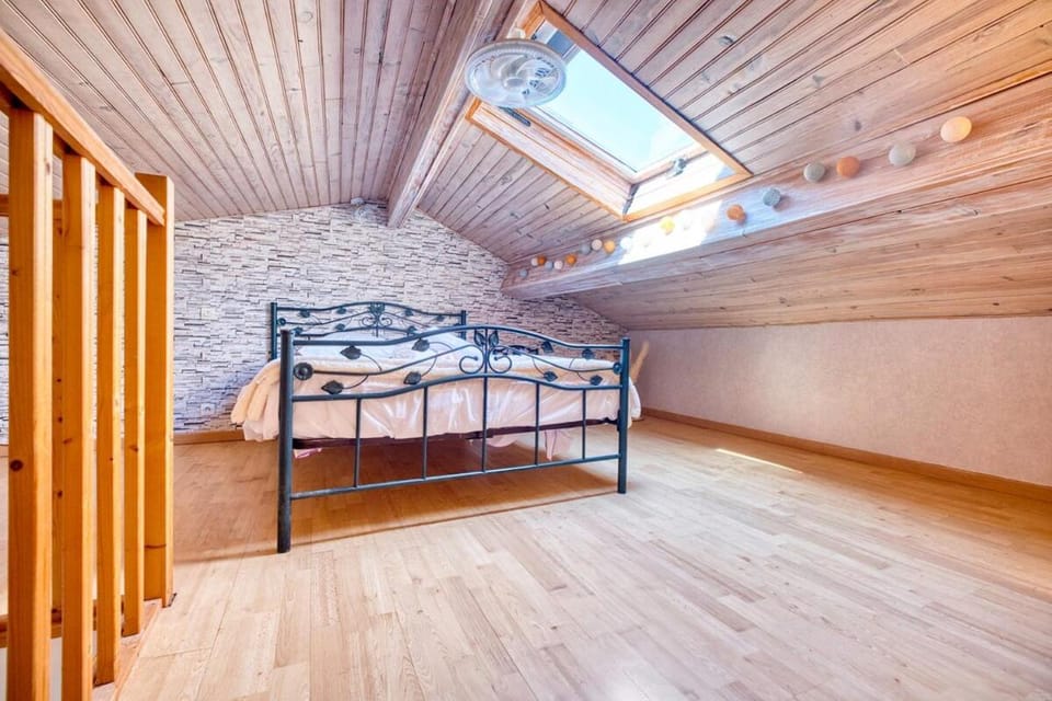 La terrasse de Georges, appartement climatisé. Apartment in Nouvelle-Aquitaine