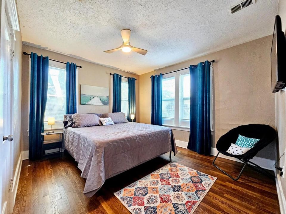 Charming house in Memphis House in Memphis