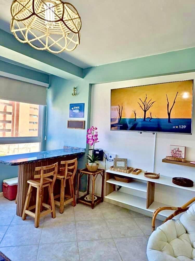 Living room, minibar