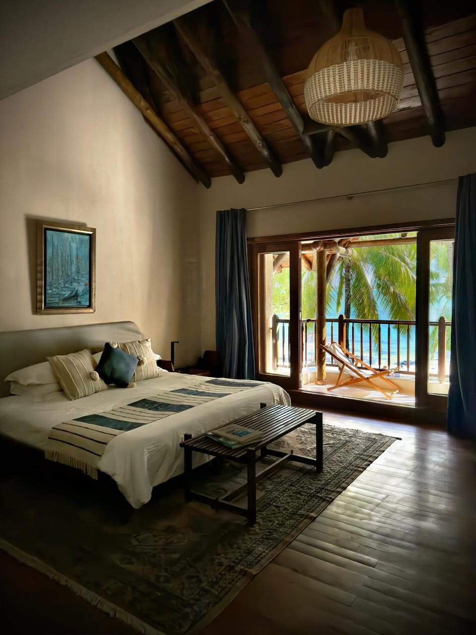 Bed, Natural landscape, View (from property/room), Balcony/Terrace, Photo of the whole room, Bedroom, towels