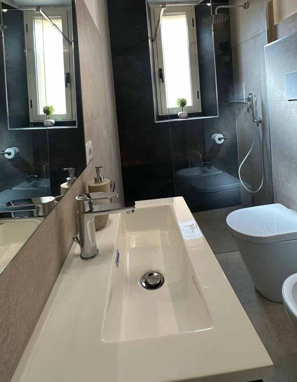 Toilet, Bathroom