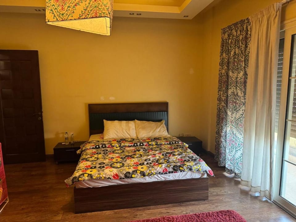 Nice cozy villa in Beverly Hills quiet area Villa in Egypt