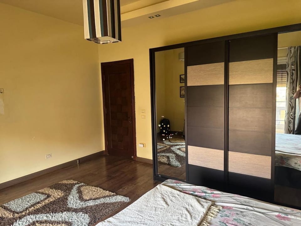 Nice cozy villa in Beverly Hills quiet area Villa in Egypt