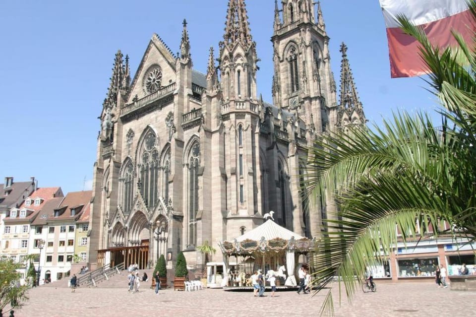 Step-Free Cozy Nest in Mulhouse Apartment in Mulhouse