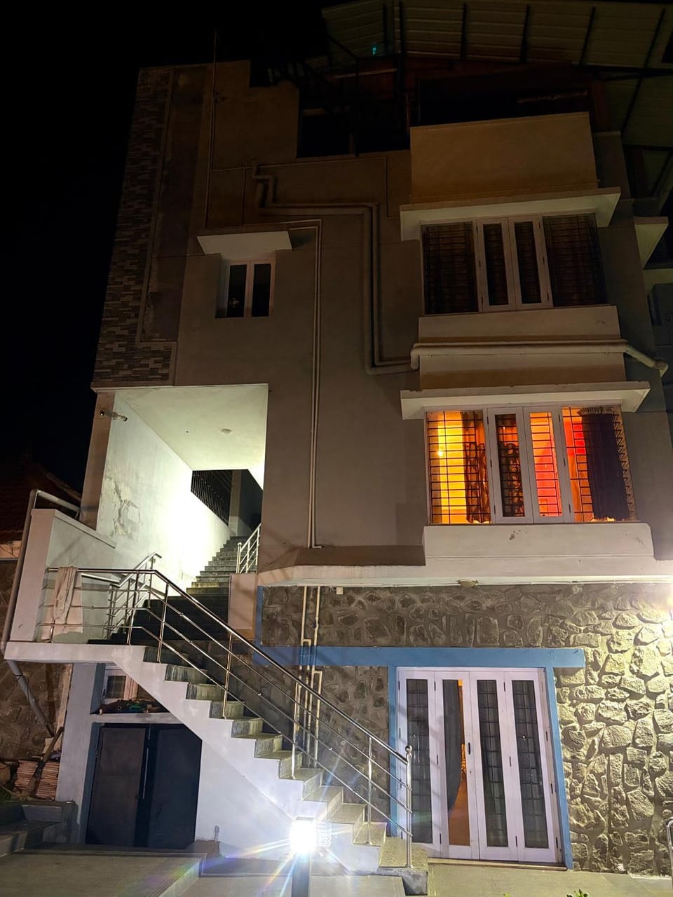 Property building, Night