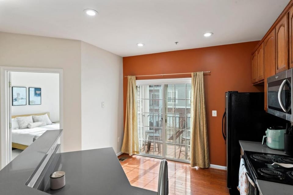 Metro & Andrews AFB Nearby Perfect Townhome! Apartment in District of Columbia