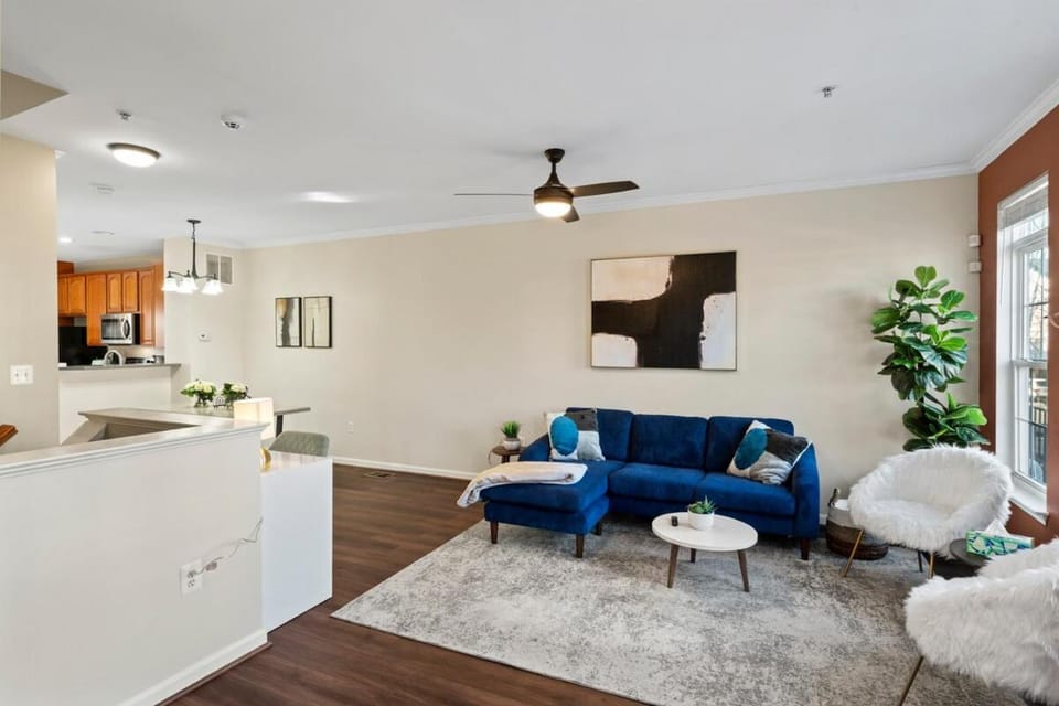 Metro & Andrews AFB Nearby Perfect Townhome! Apartment in District of Columbia