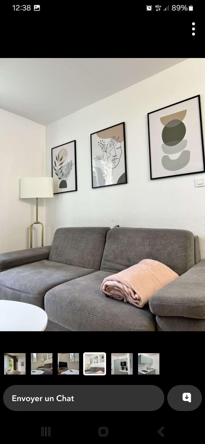 Seating area