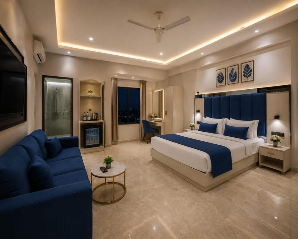 Communal lounge/ TV room, TV and multimedia, Living room, Photo of the whole room, Bedroom, air conditioner