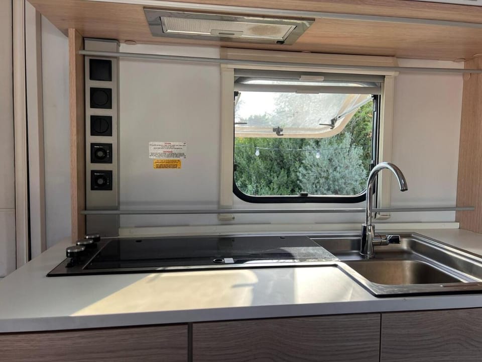 Golan on the Move Apartment in North District