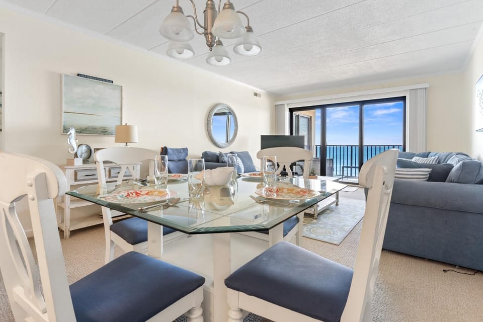 Spacious 2-Bedroom Condo on 43rd Street Perfect for Families in Ocean City House in Ocean City
