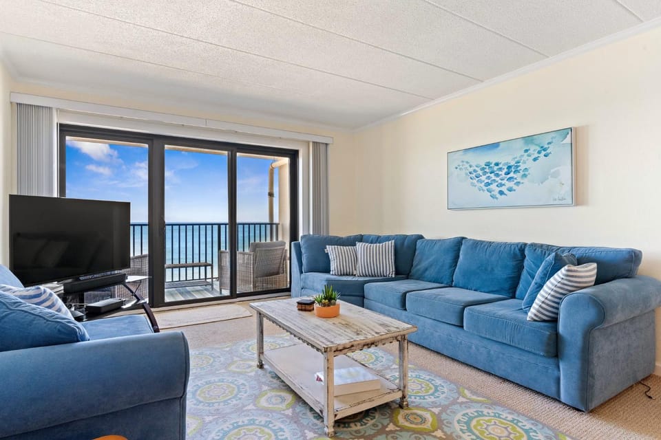 Spacious 2-Bedroom Condo on 43rd Street Perfect for Families in Ocean City House in Ocean City