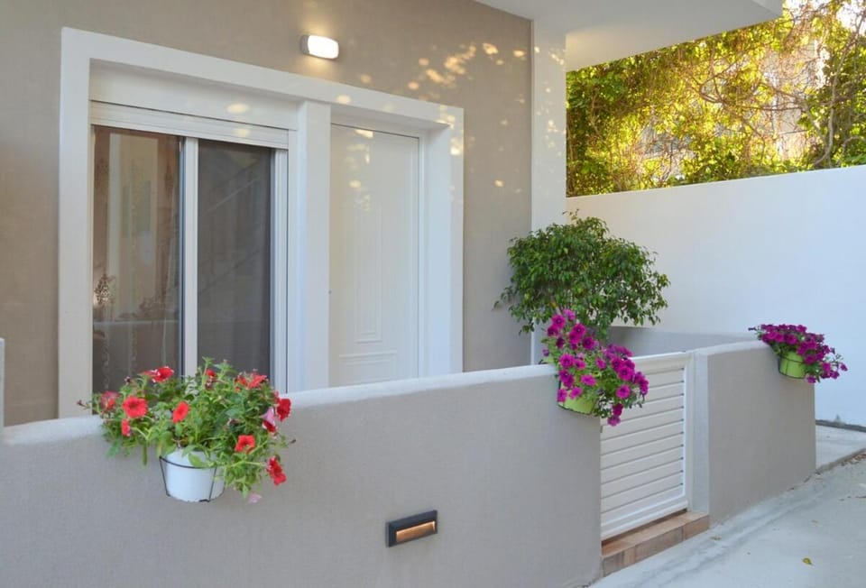 Tile Apartments 2 Apartment in Agia Marina