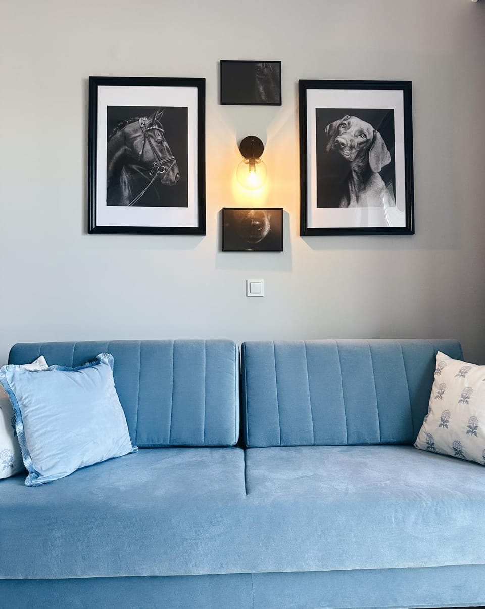 Living room, Decorative detail, Seating area