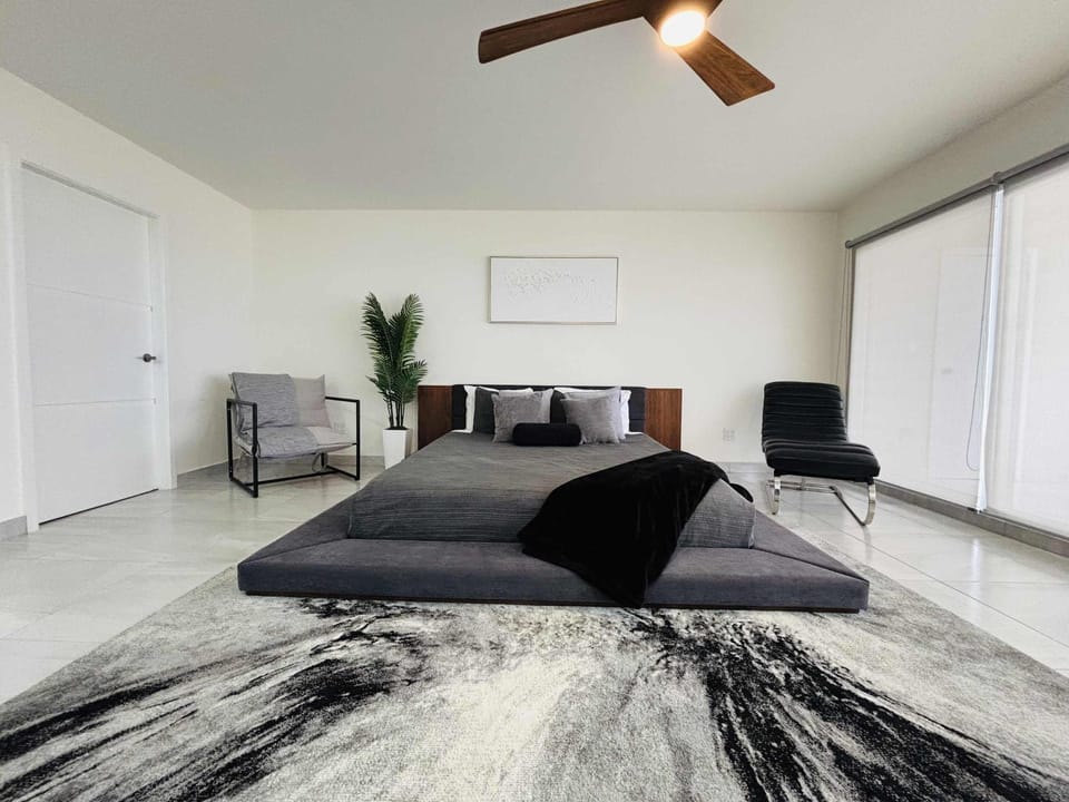 Beachfront Apartment with 3 BR 2 BA with pool Apartment in Rosarito