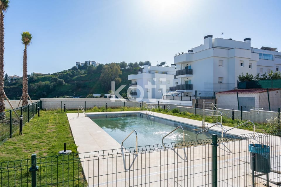 Garden, Swimming pool