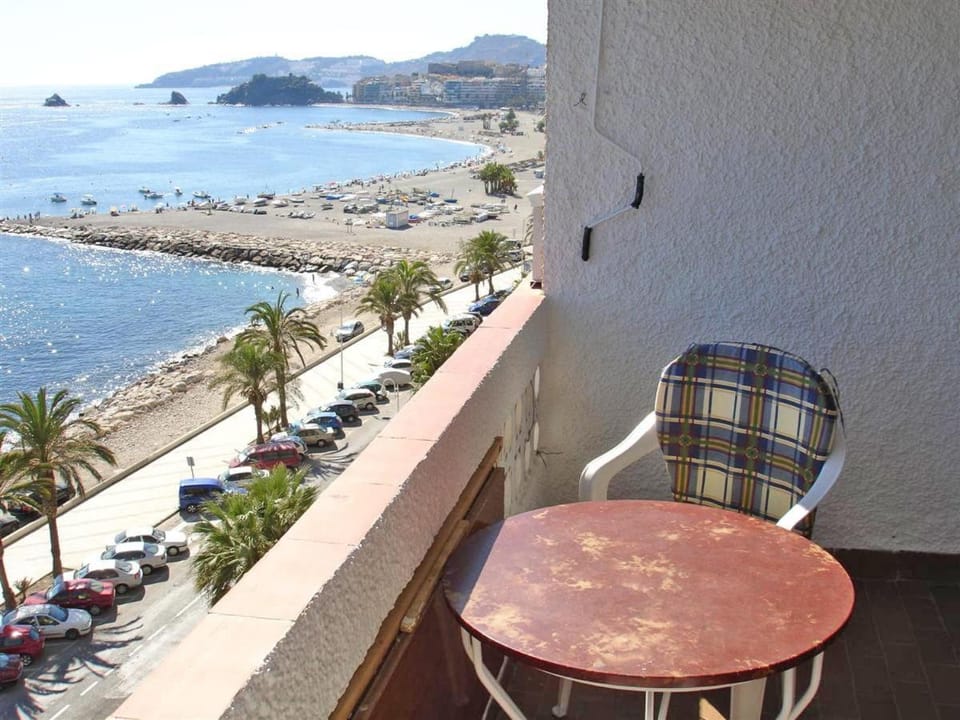 PUSHE Puerta del Mar Beach & Tradition 2 Apartment in Costa Tropical