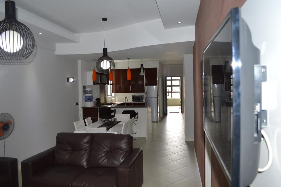 Day, Living room