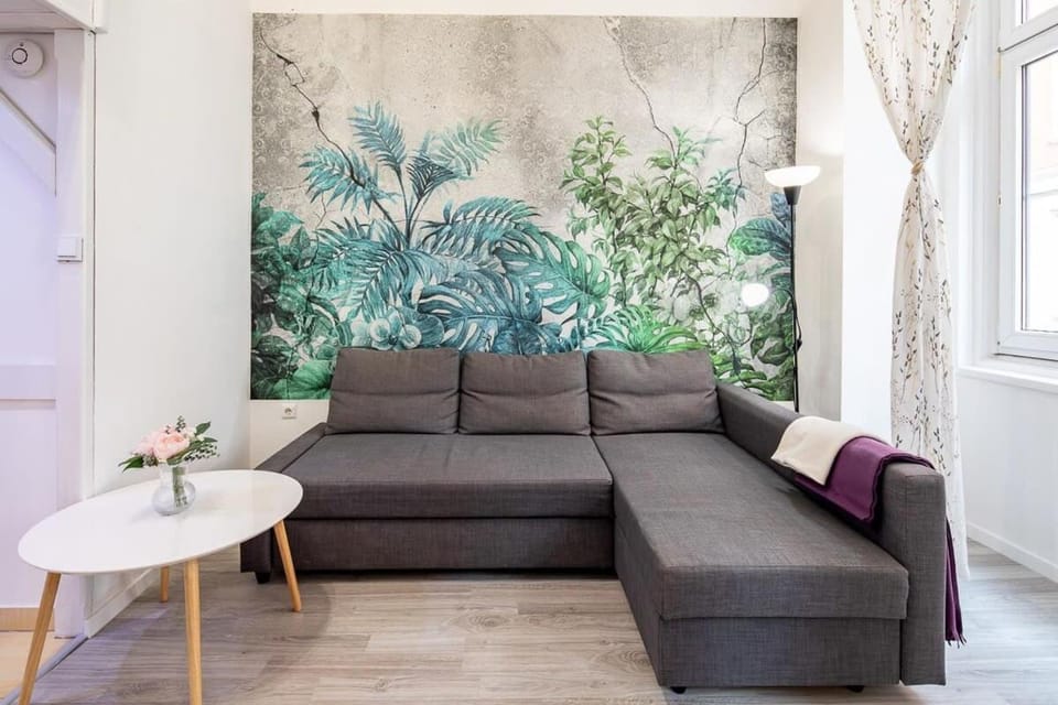 Charming Cozy Downtown Heaven for 2 Apartment in Budapest