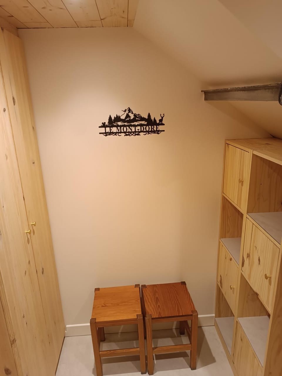 Appartement T2- wifi - RDC à 300M des thermes - La villa blanche Apartment in Auvergne-Rhône-Alpes