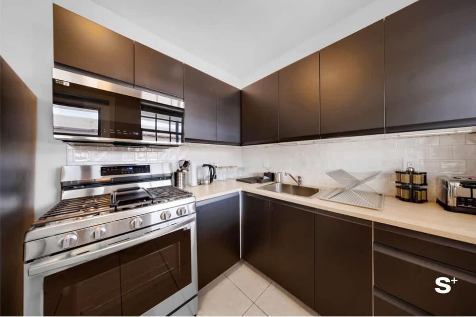 Coffee/tea facilities, Kitchen or kitchenette