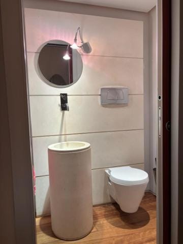 Apple House Apartment in Bari