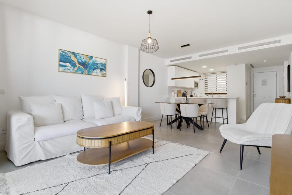 Happy Travel Lily Higueron Apartment in Costa del Sol