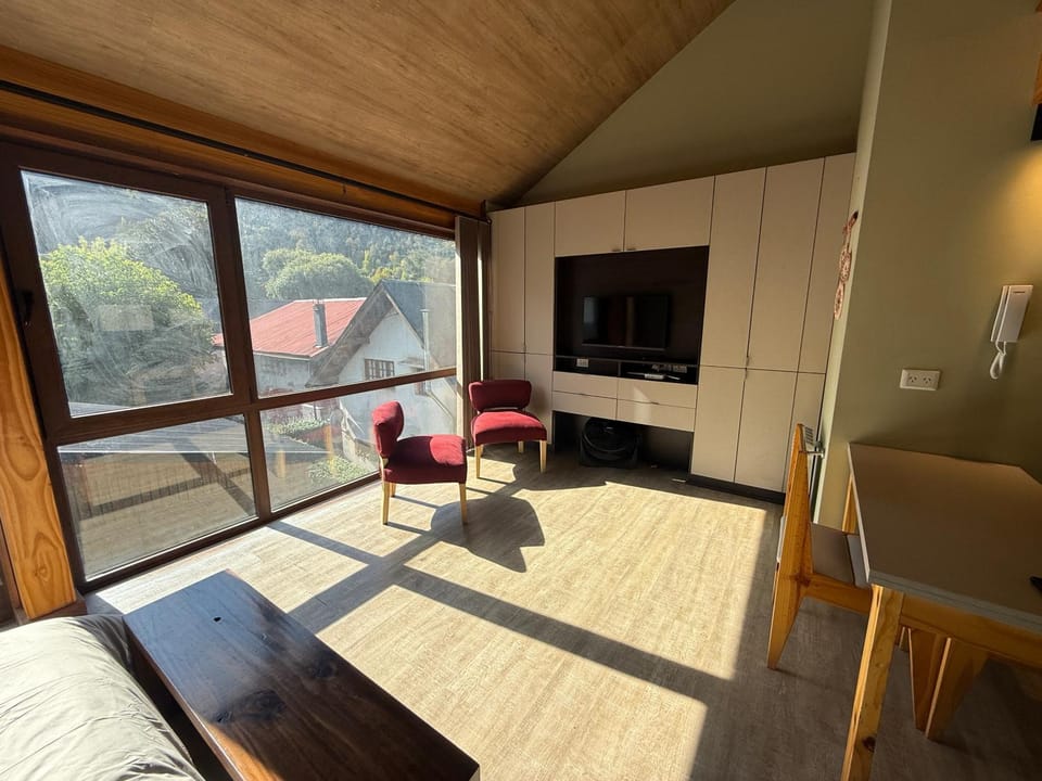 TV and multimedia, Living room, Photo of the whole room