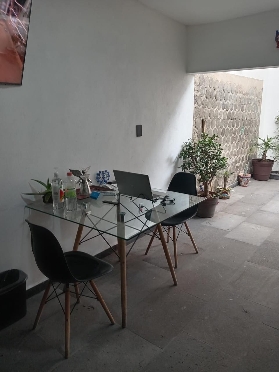 Seating area