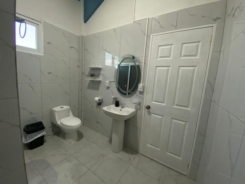 Toilet, Bathroom
