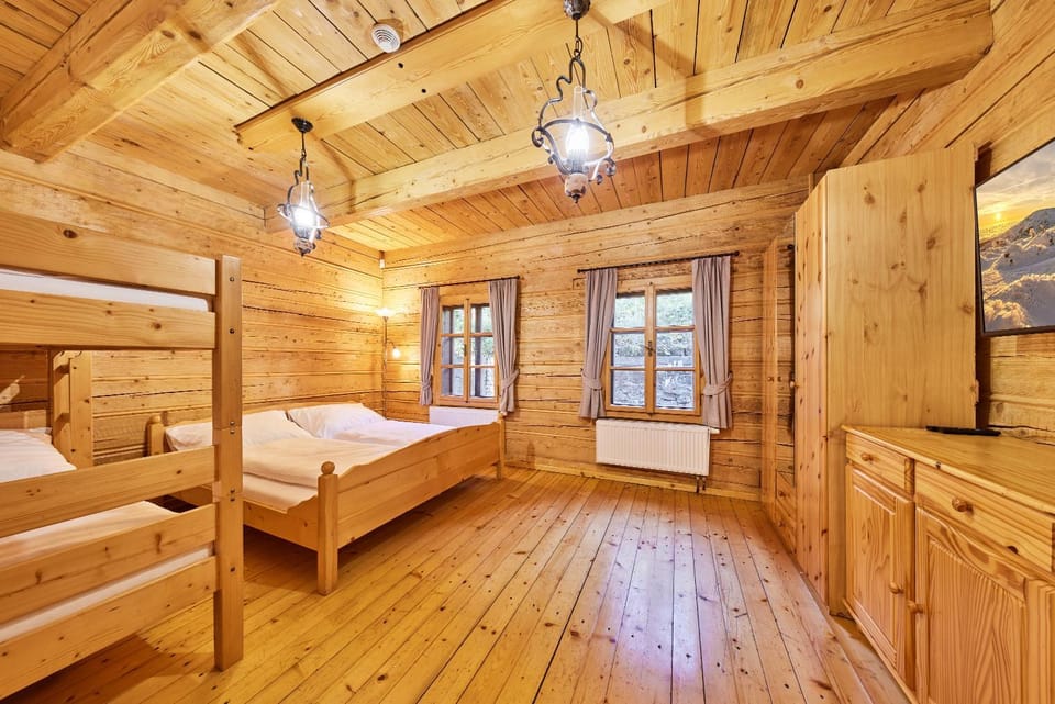 Photo of the whole room, Bedroom, bunk bed
