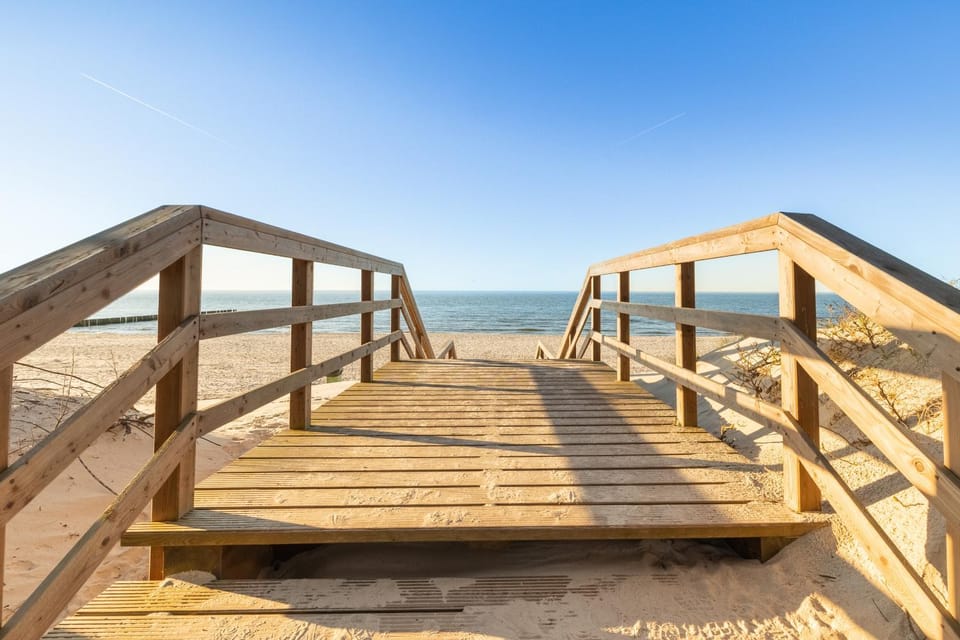 Nearby landmark, Day, Natural landscape, Beach, Sea view