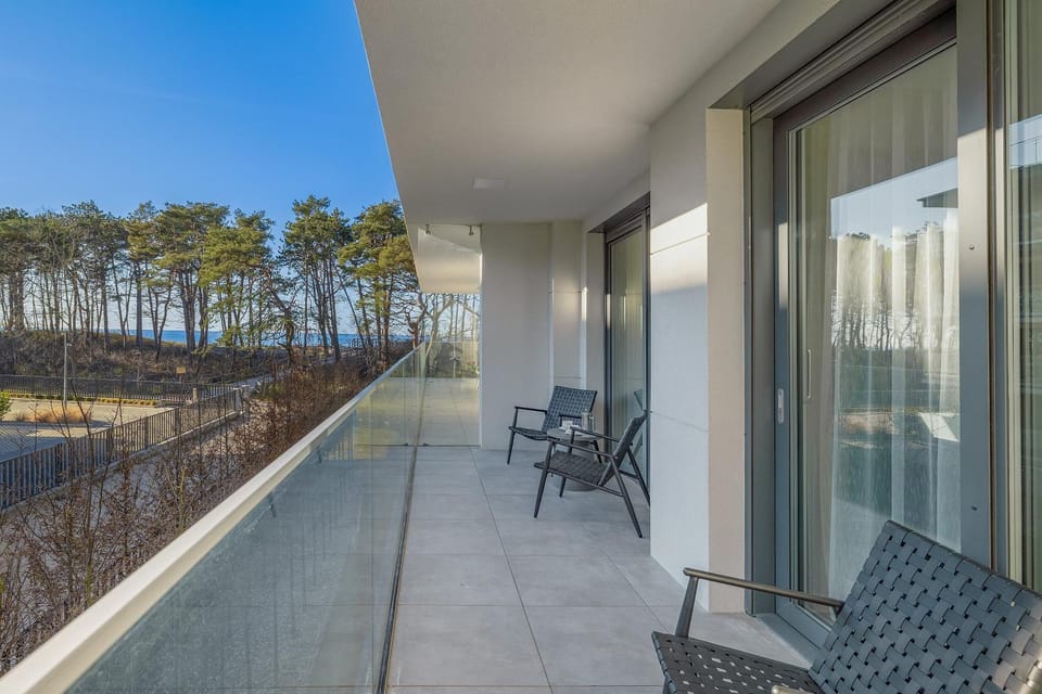 Property building, Balcony/Terrace