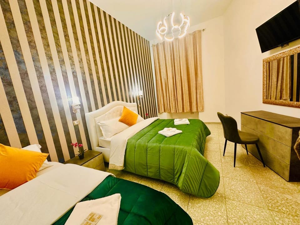 Rome Termini Down-town Accommodation Bed and Breakfast in Rome
