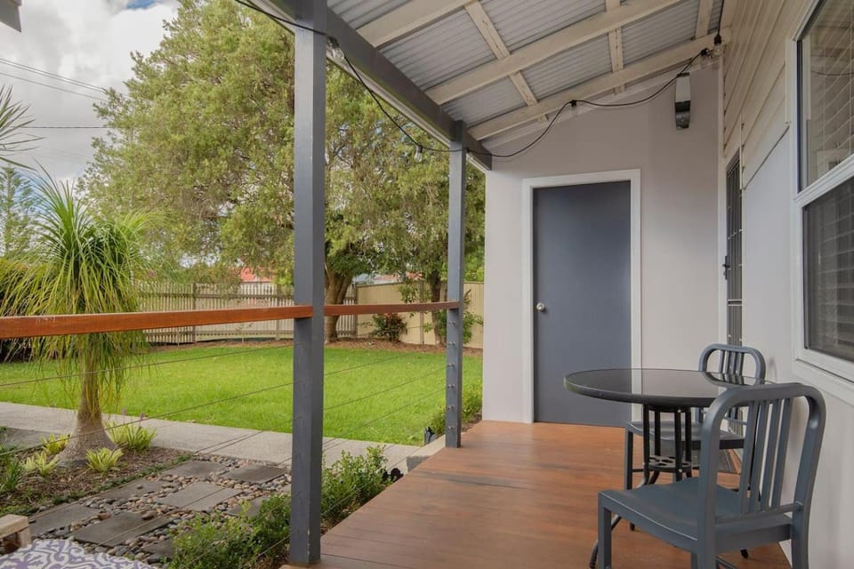 Patio, Garden view