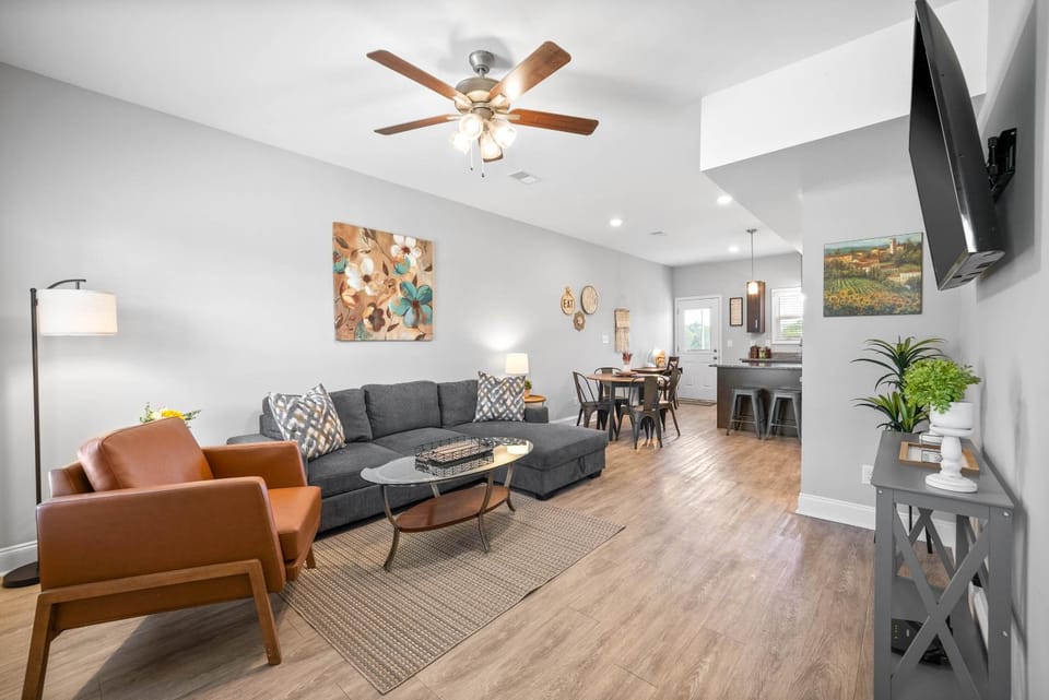 Unit 606 - 1625 Golf Club Ln House in Clarksville