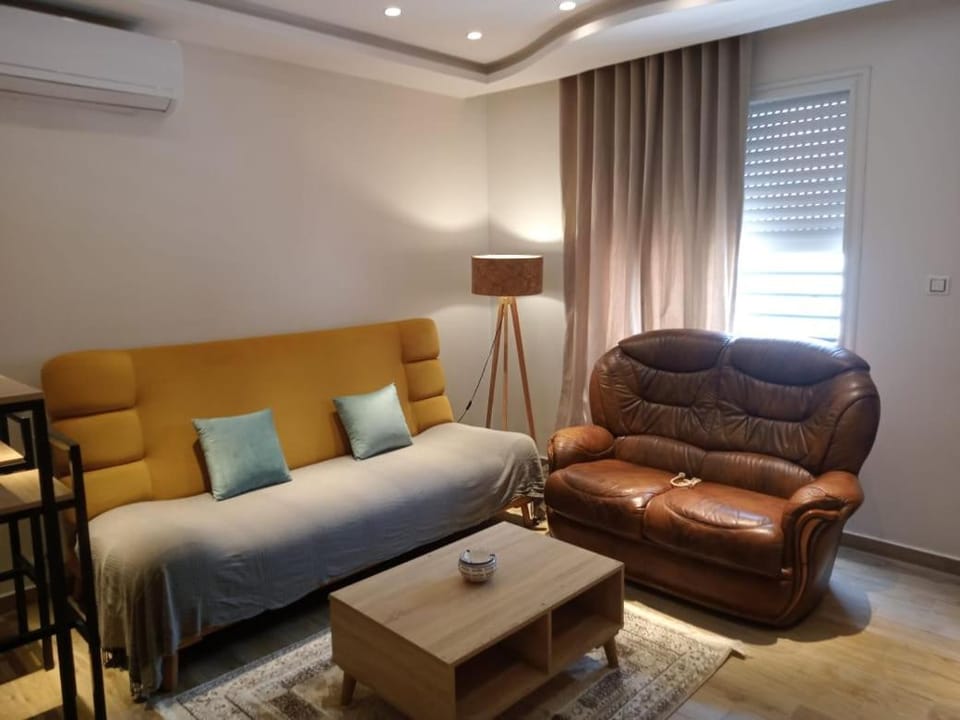 IQOSs Apartment in Tunis Governorate, Tunisia
