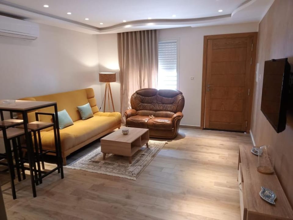 IQOSs Apartment in Tunis Governorate, Tunisia