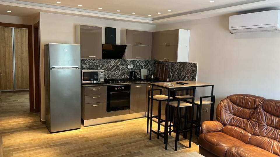 IQOSs Apartment in Tunis Governorate, Tunisia
