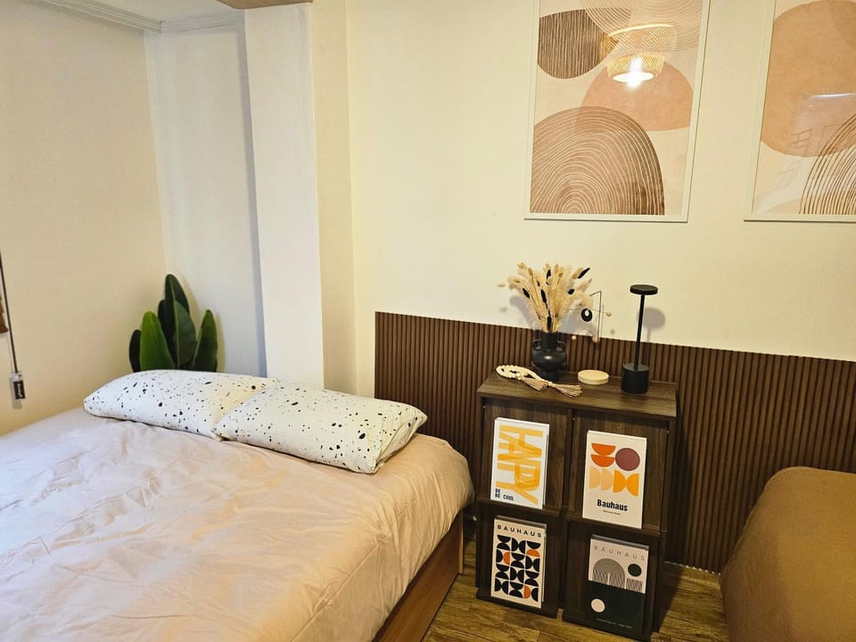 Yongsan, HYBE, Myeongtong, Gwangjang Market, Gyeongbokgung Palace, Luggage Storage Service 8 people Apartment in Seoul