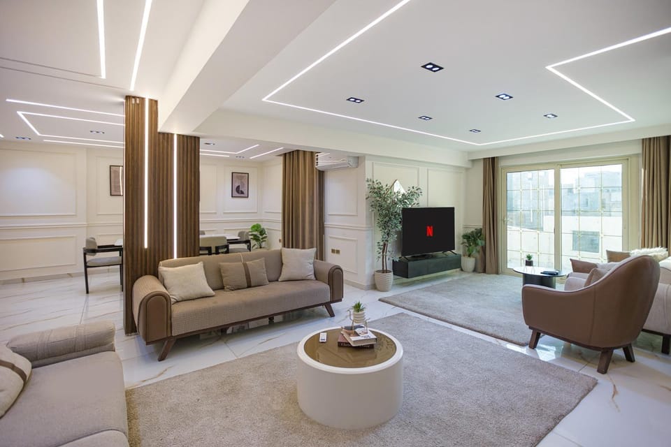 TV and multimedia, Living room, Seating area