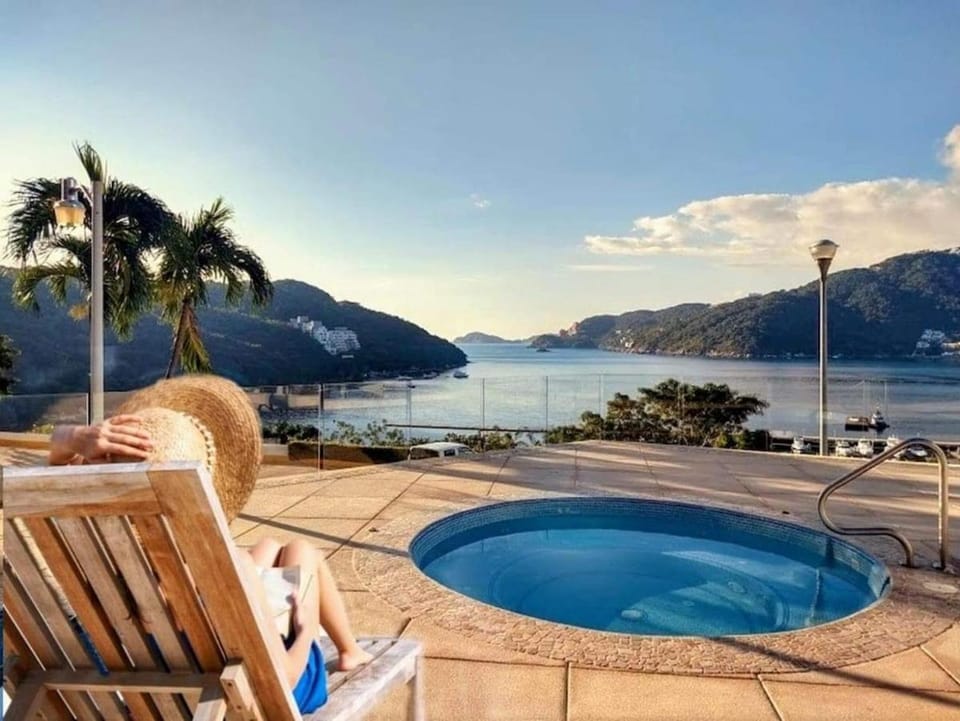 ''Wonderful & Relaxing Ocean View'' Max para 4p Apartment in Acapulco