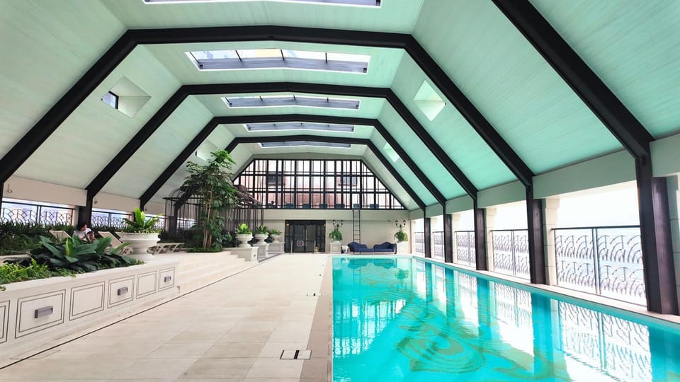 Pool view, Swimming pool, Swimming pool