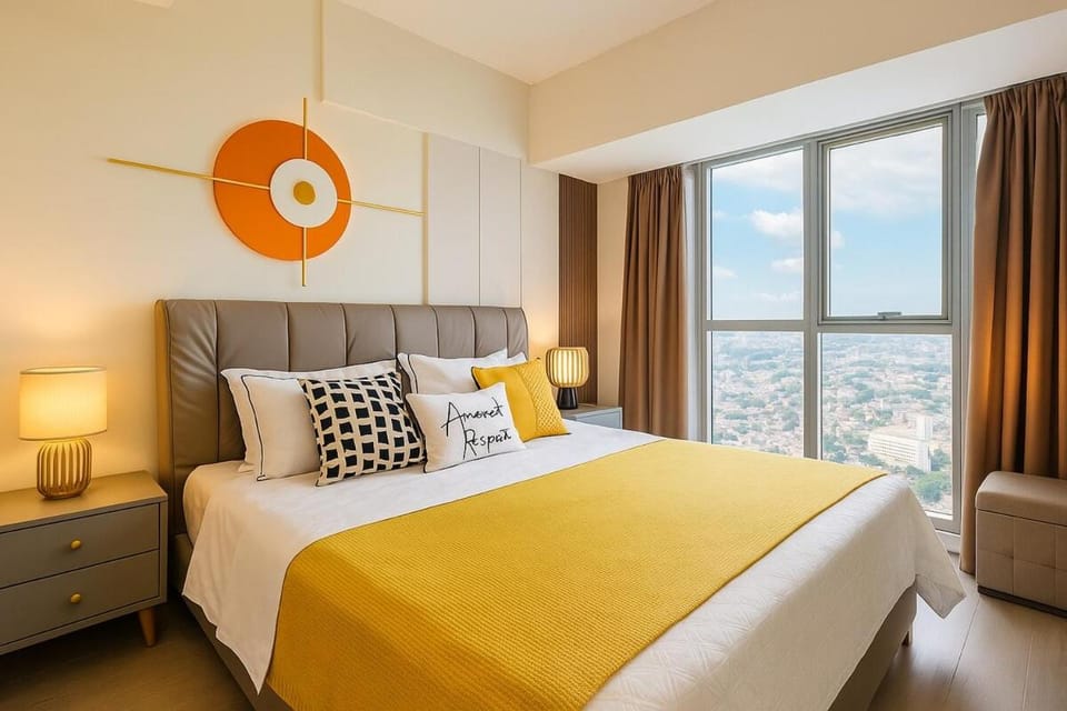 Rare 3BR Modern Penthouse in BGC II Sleeps 12pax Apartment in Makati