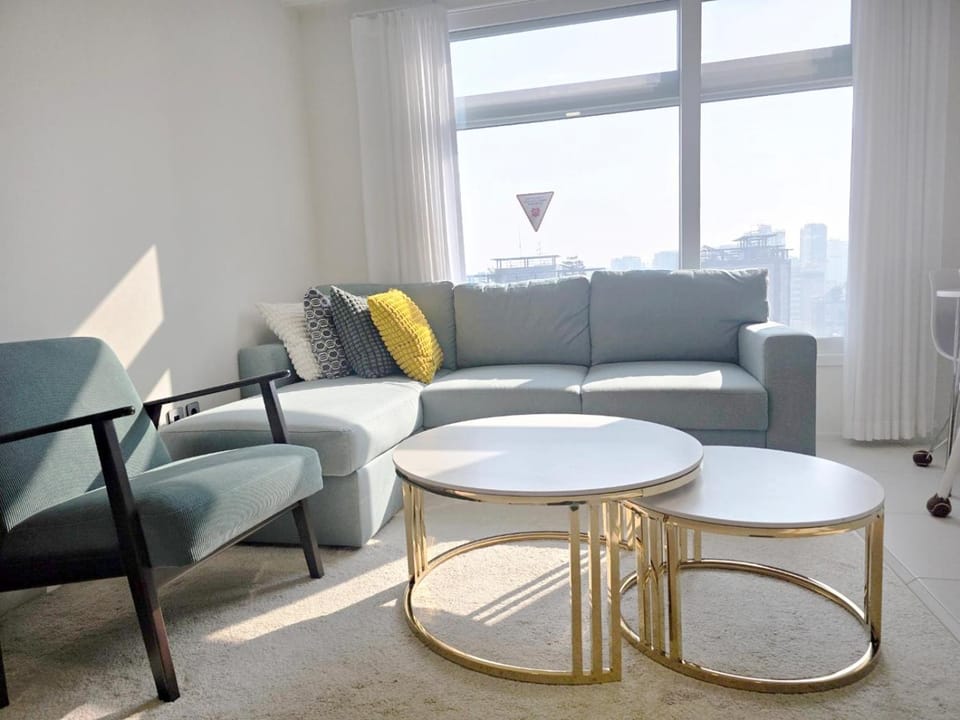 TheZoneStay NewBuilding 3Rooms 2bathroom Outer-Patios Apartment in Seoul